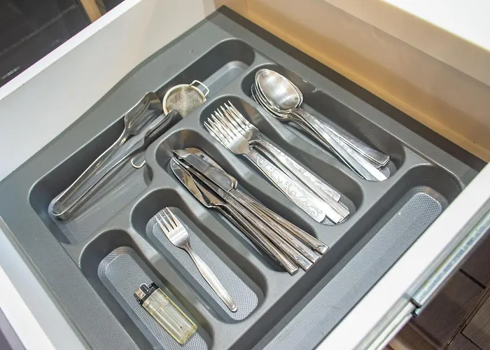 Modern 2br Flat 1min Walk To Taksim Square Стамбул