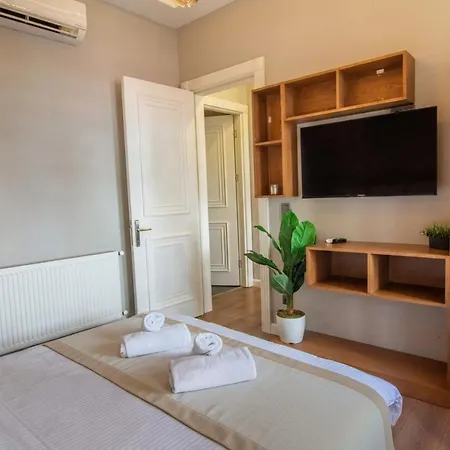 Modern 2br Flat 1min Walk To Taksim Square 아파트 이스탄불