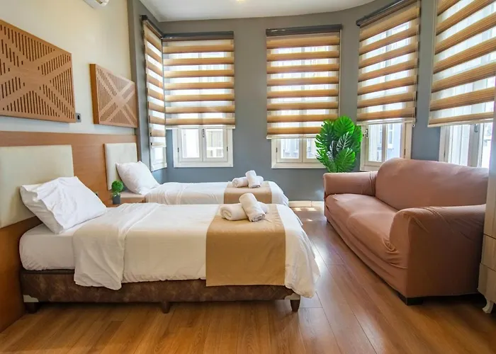 Appartamento Modern 2br Flat 1min Walk To Taksim Square *