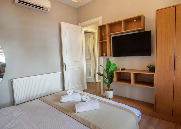 Modern 2br Flat 1min Walk To Taksim Square Apartamento Estambul